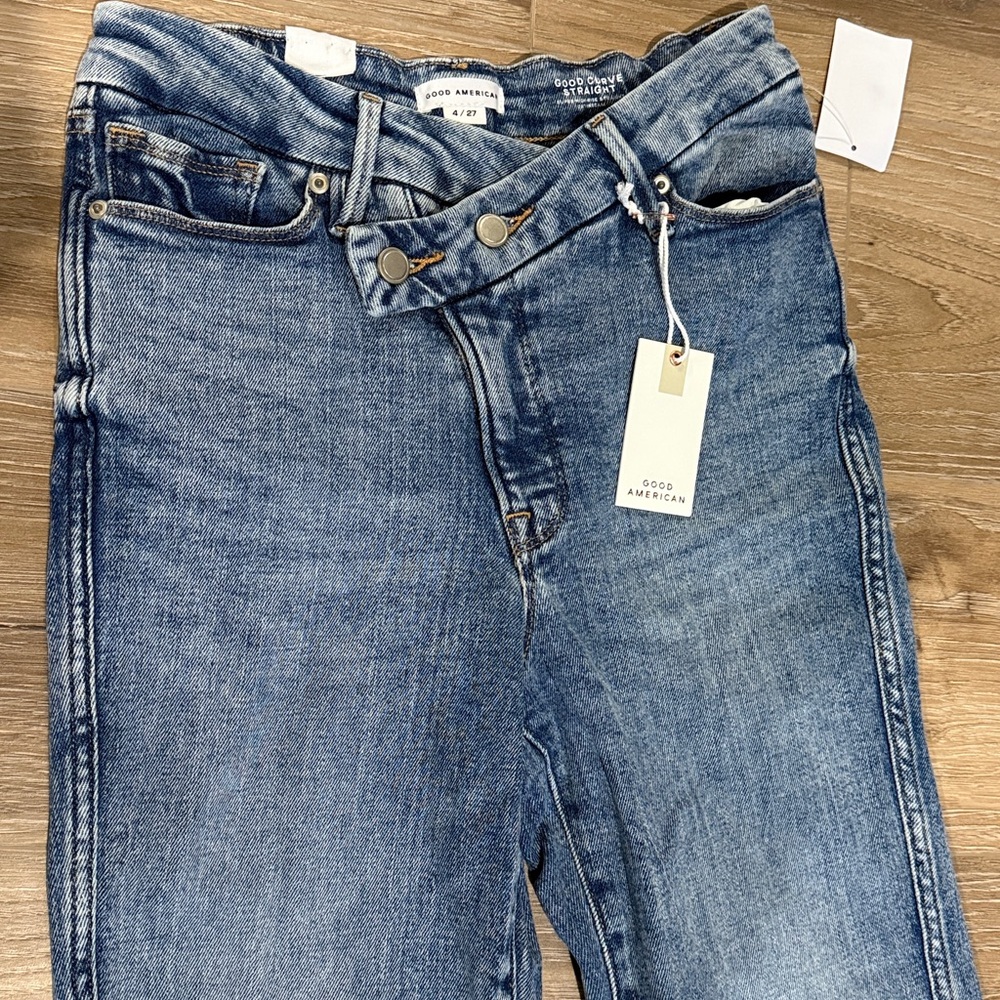 NWT Crossover waist straight leg jeans - Picture 4 of 9